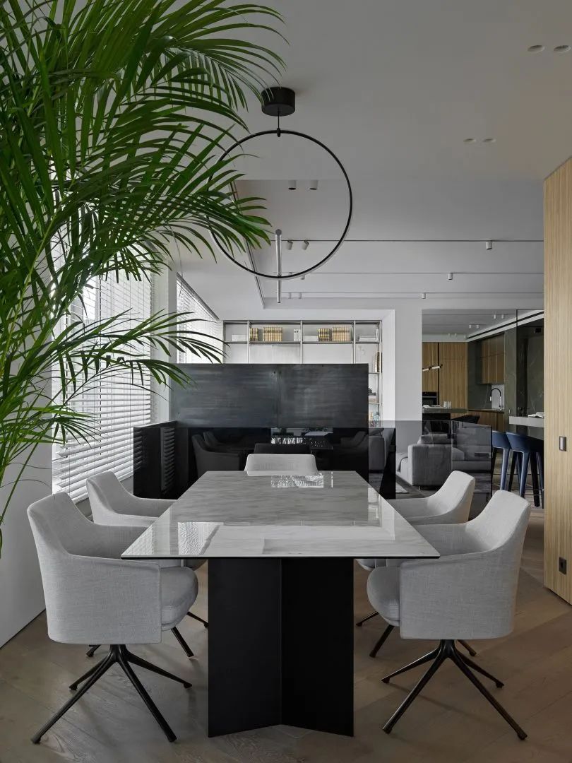 160m²高级灰公寓，极致的现代感(图30)