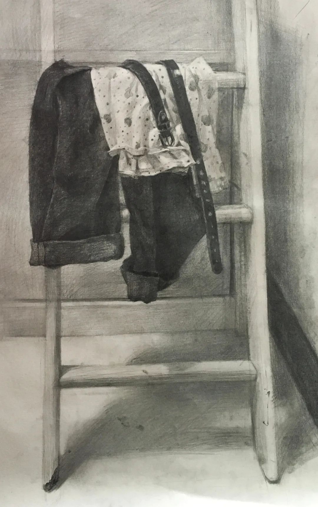 中央美院基础部素描作品欣赏，果然不凡！(图16)