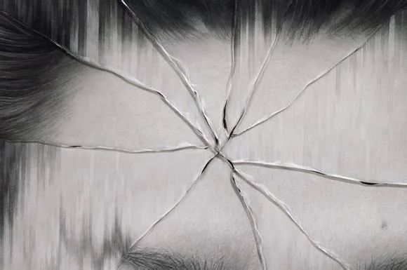 日本写实派画家，毛利太佑素描作品！可怕的细节！(图14)