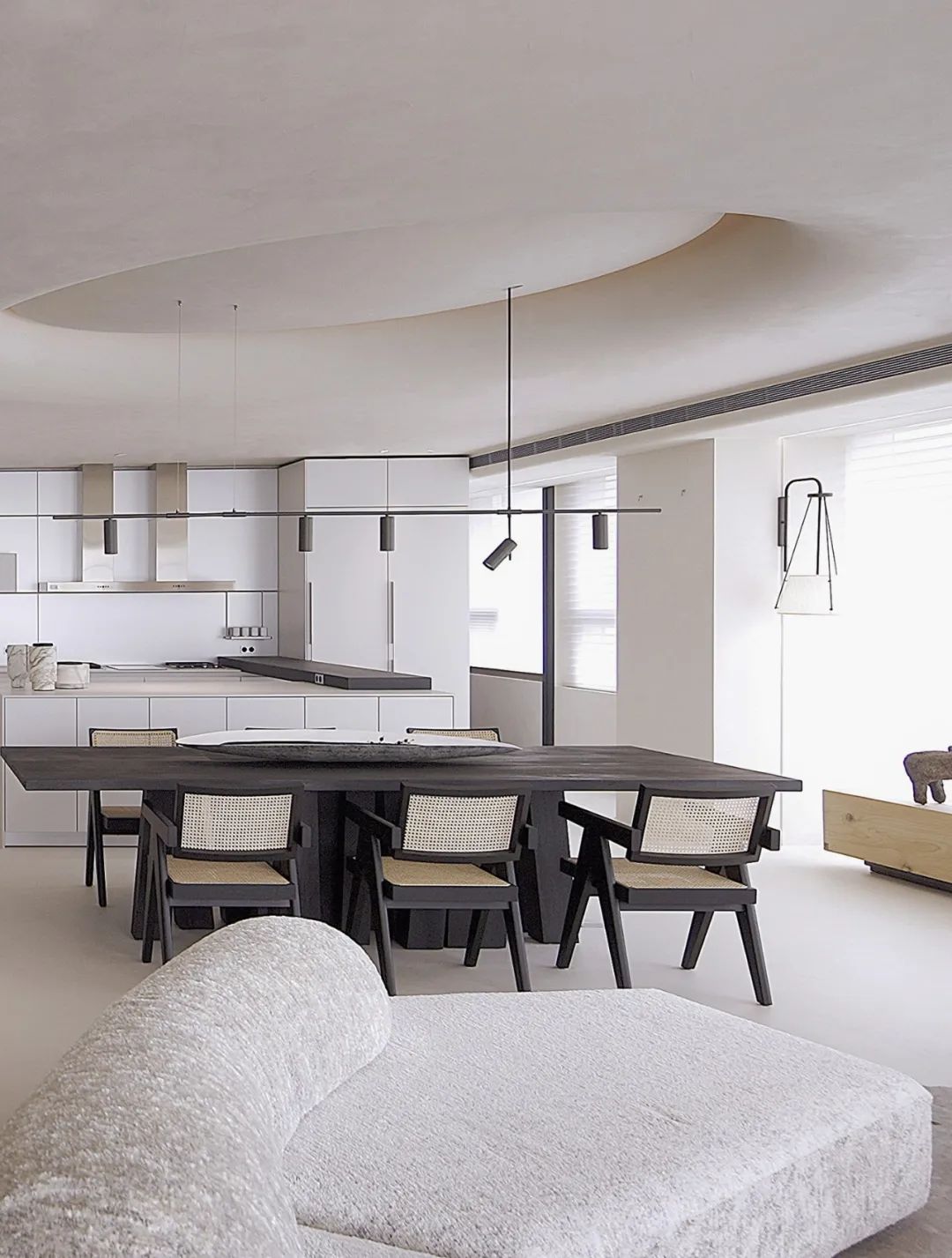 唐忠汉 ｜ 隐谧之所 ，勾勒克制与本真(图2)