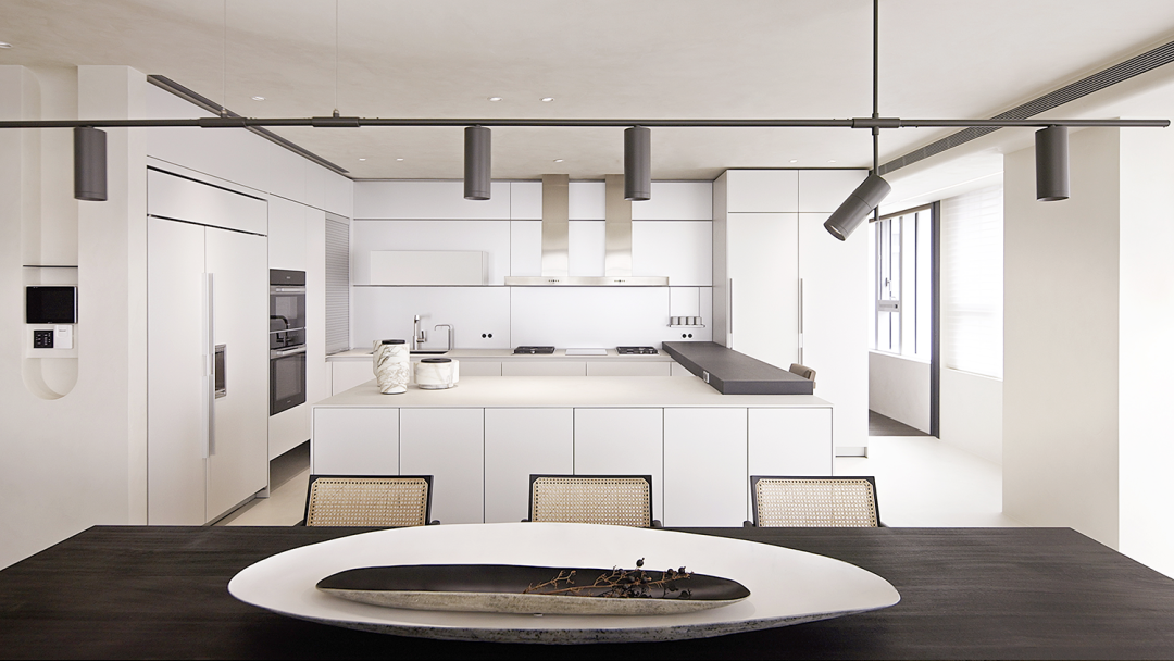 唐忠汉 ｜ 隐谧之所 ，勾勒克制与本真(图20)