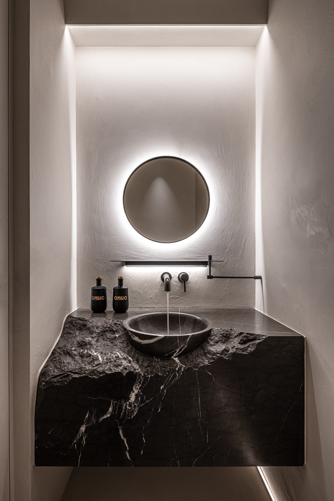 唐忠汉 ｜ 隐谧之所 ，勾勒克制与本真(图28)