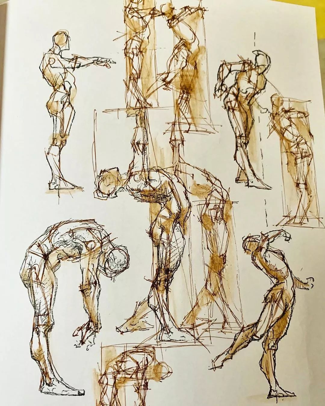 一组来自外站的艺术家作品(图11)