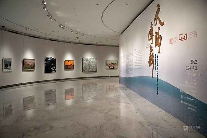 文脉传薪——2022中国写意油画学派作品年展关山月美术馆开幕(图2)