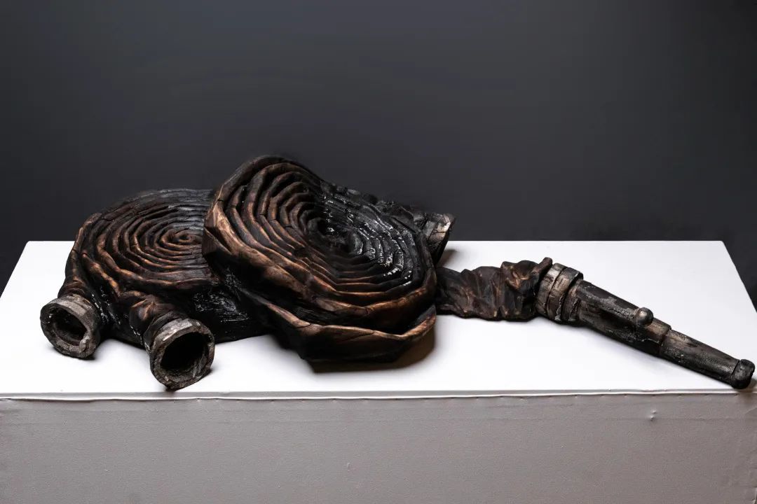 广美最硬核的毕设！用1400斤钢筋铸雕塑致敬建筑工人父亲……(图13)