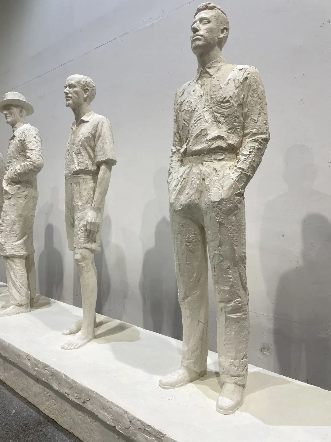 广美最硬核的毕设！用1400斤钢筋铸雕塑致敬建筑工人父亲……(图41)