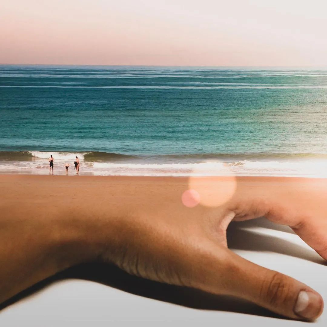 她用身体作画，10万粉丝捂脸看，这是我们能看的吗？她“好色”，但是我们好爱！(图23)