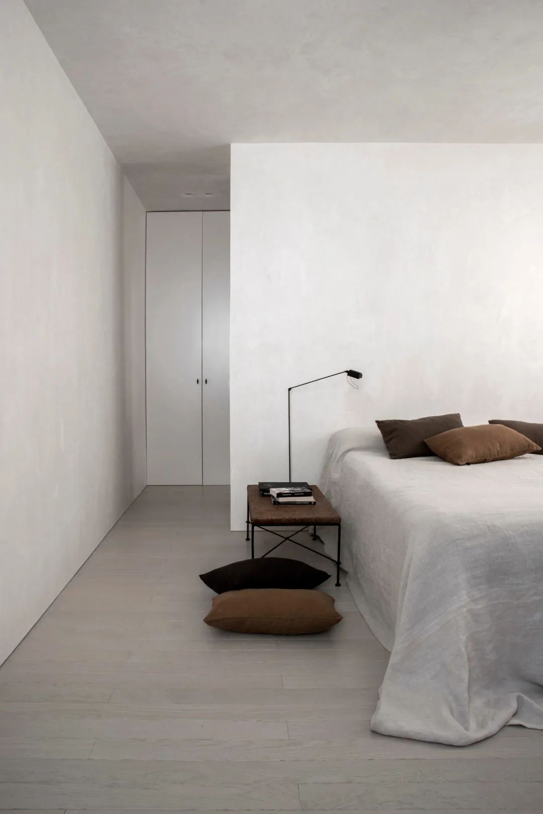 3套侘寂风公寓，质朴简约的高级感(图16)