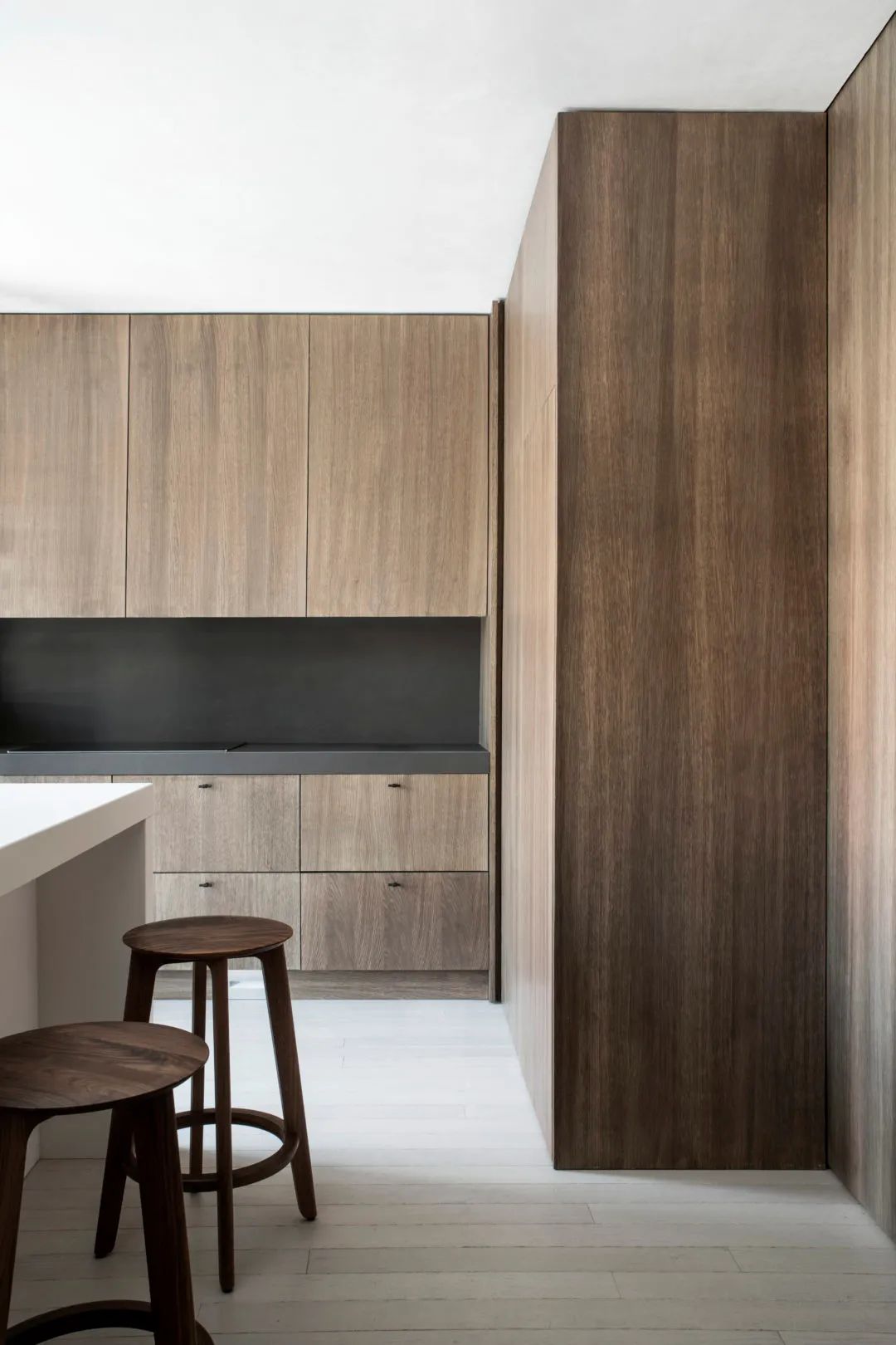 3套侘寂风公寓，质朴简约的高级感(图13)