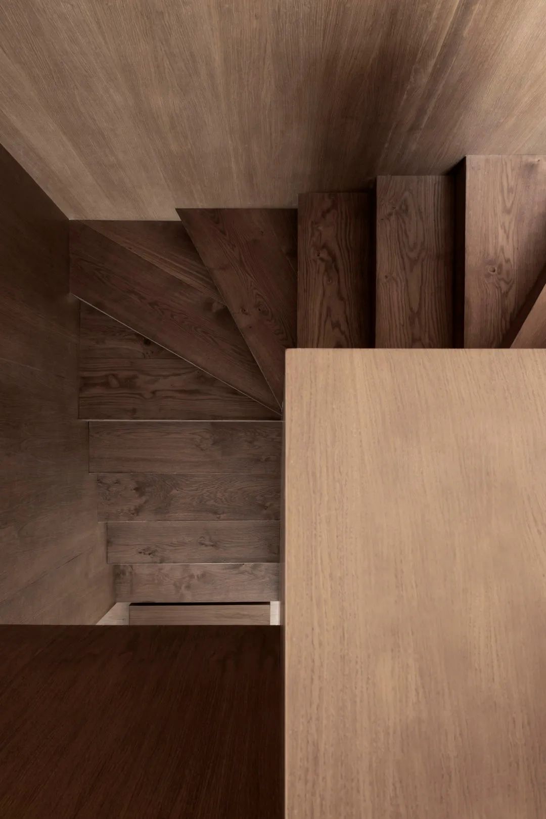 3套侘寂风公寓，质朴简约的高级感(图30)