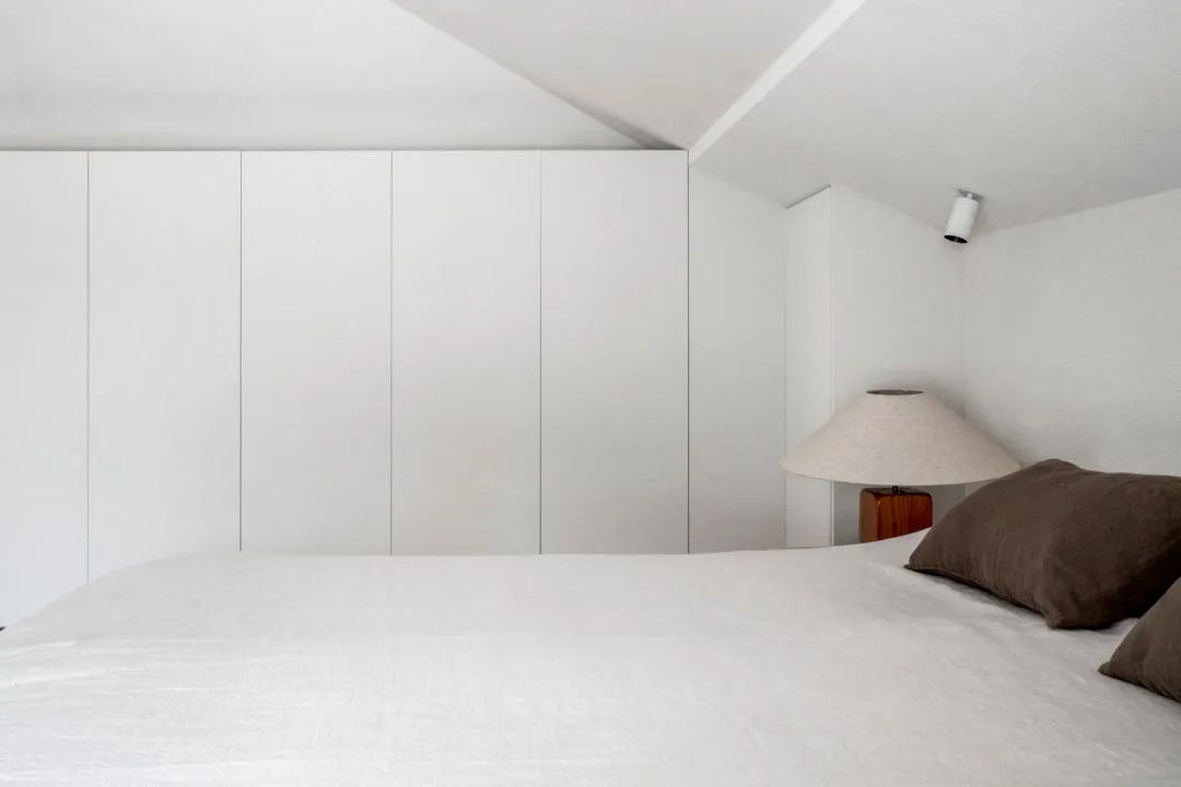 3套侘寂风公寓，质朴简约的高级感(图37)