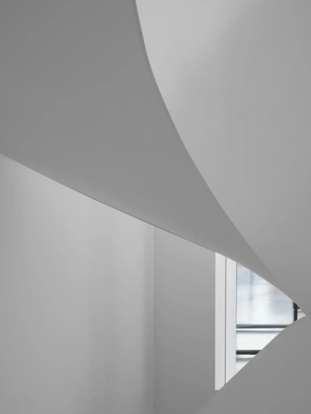 将地下庭院改造成半地下阳光房，舒适又惬意 | 仝设计(图8)