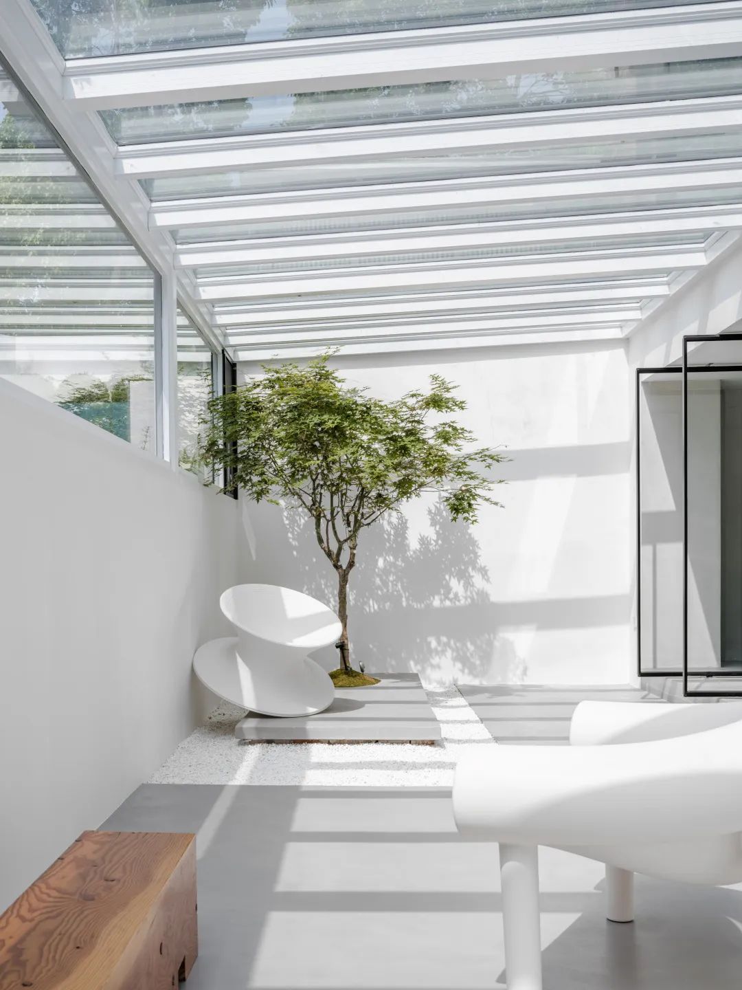 将地下庭院改造成半地下阳光房，舒适又惬意 | 仝设计(图18)