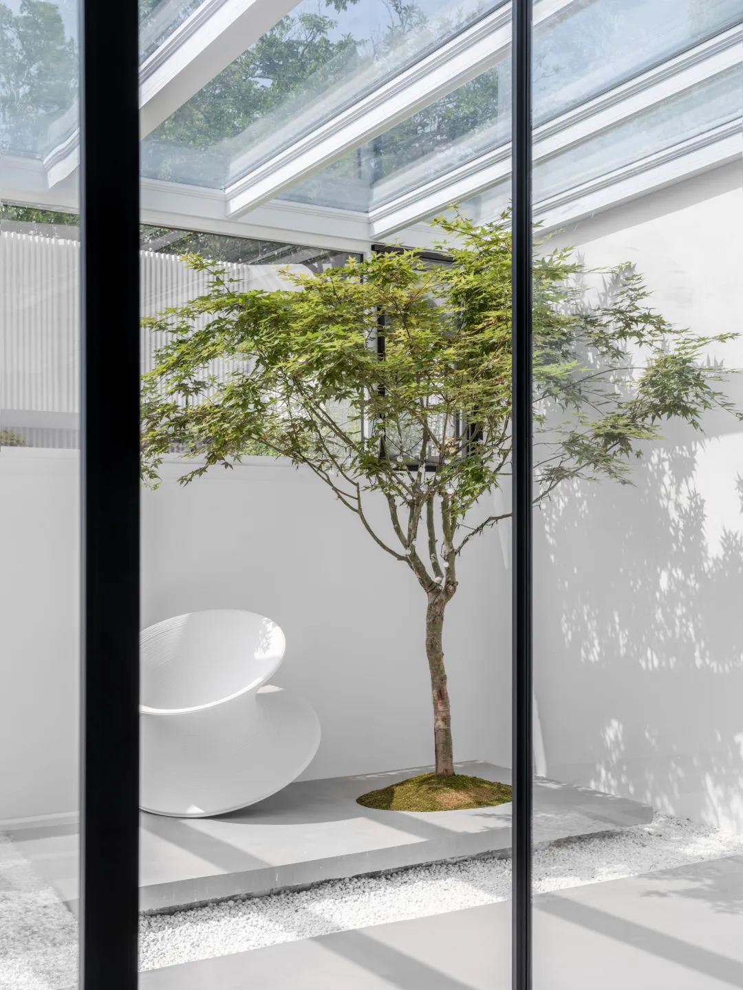 将地下庭院改造成半地下阳光房，舒适又惬意 | 仝设计(图19)