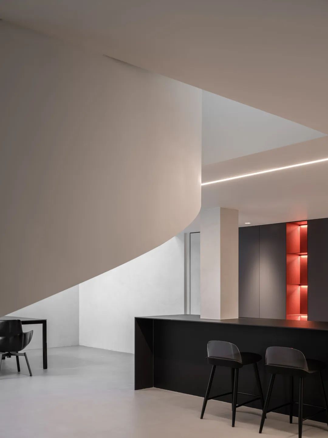 将地下庭院改造成半地下阳光房，舒适又惬意 | 仝设计(图24)