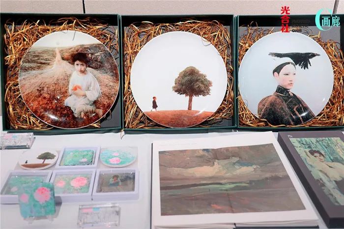 “何多苓师生展”让青年艺术家获得更多关注!(图17)