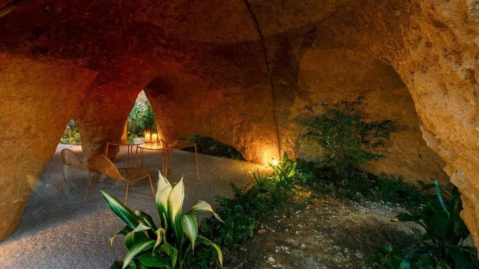 用考古的方式，挖出一座房子(图31)