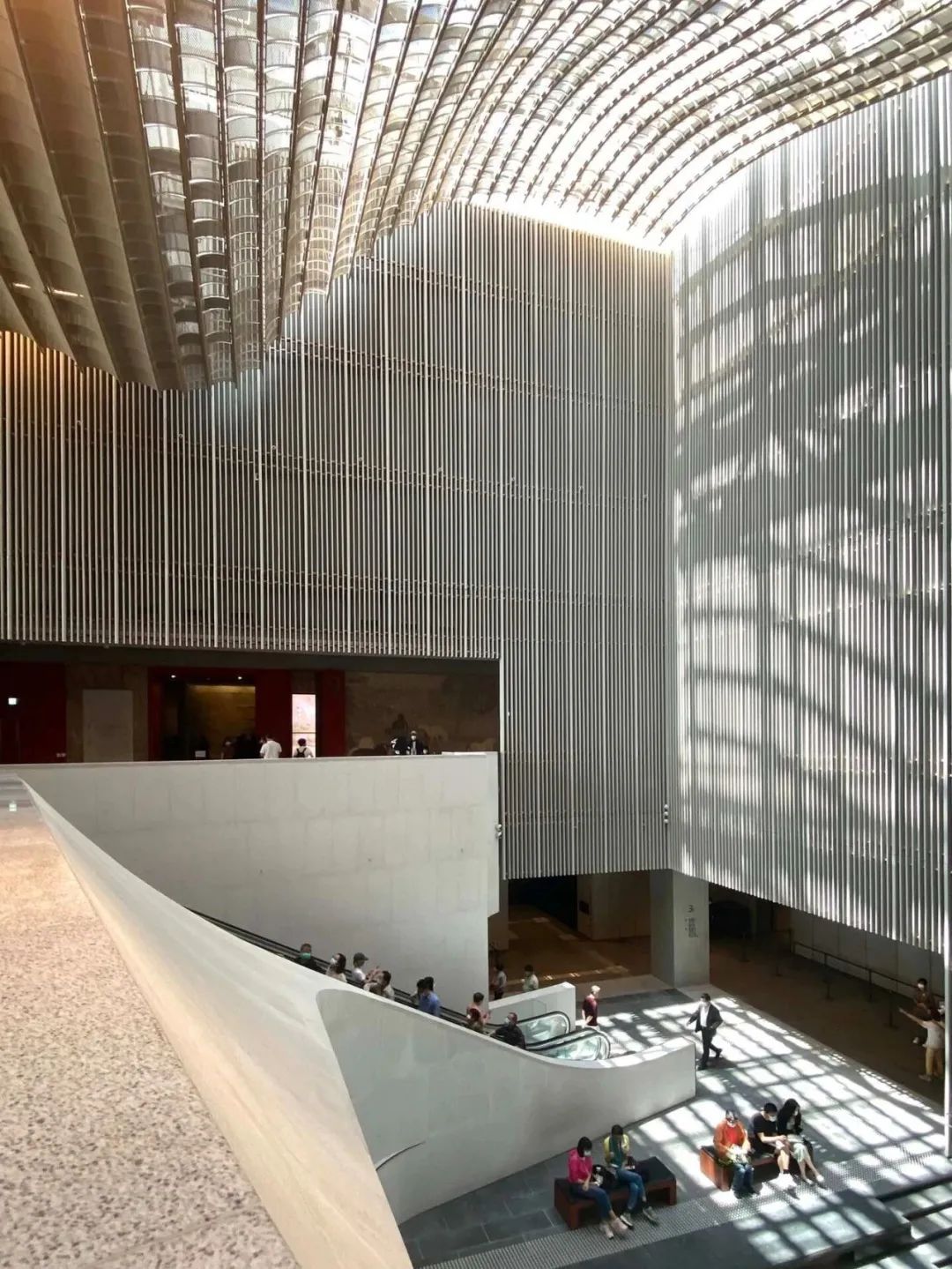 中国香港故宫博物院——用现代建筑语言，重新诠释了中国古代的空间概念(图4)