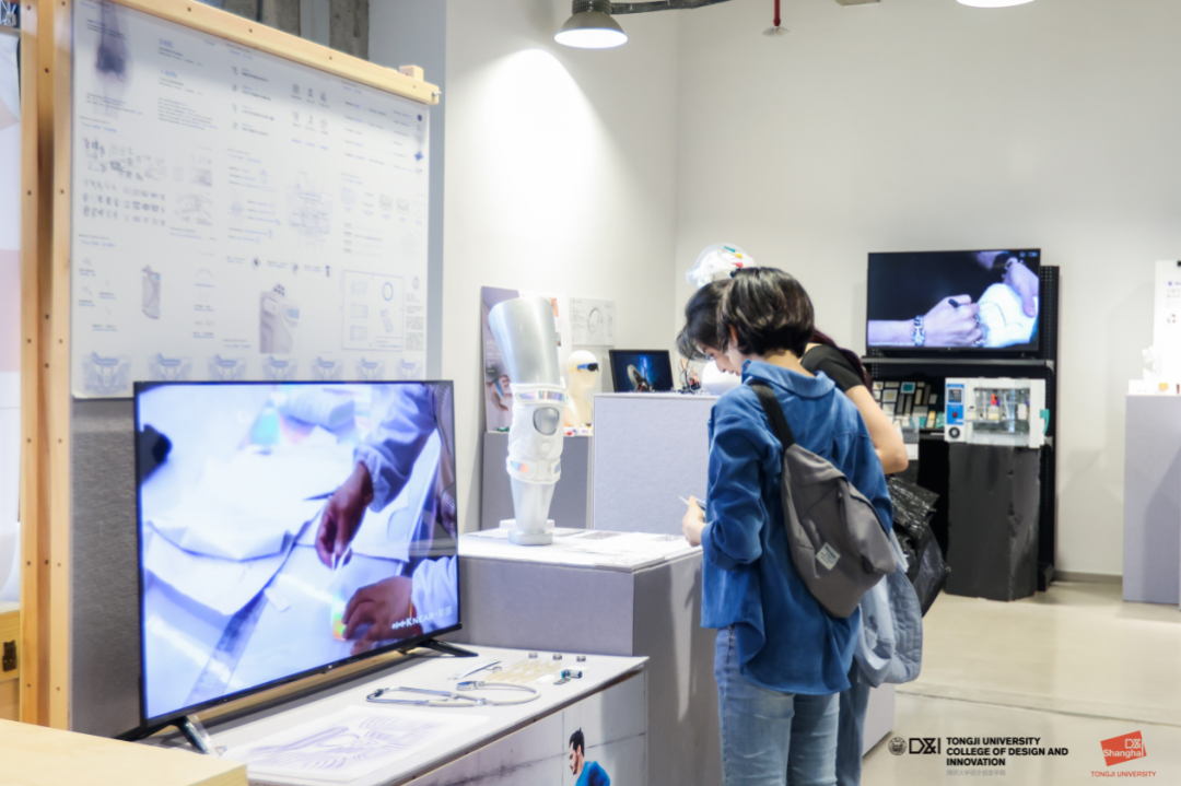 「混合现场」丨2023同济大学设计创意学院/上海国际设计创新学院毕业设计展开幕!(图21) 「混合现场」丨2023同济大学设计创意学院/上海国际设计创新学院毕业设计展开幕!(图21)