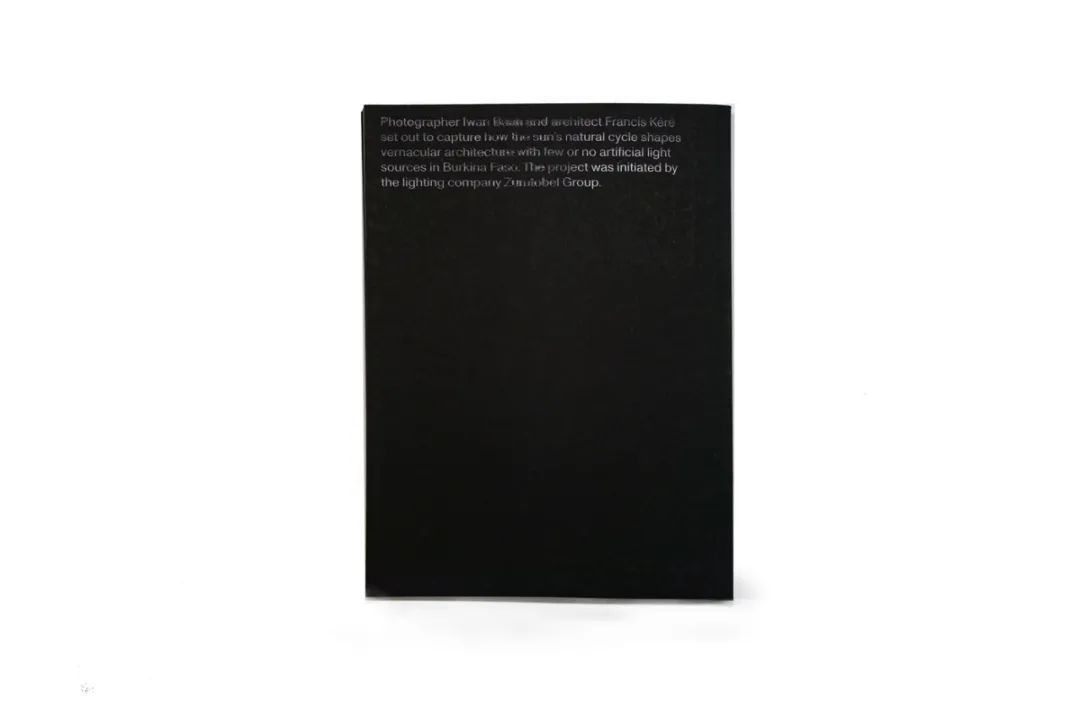 2021荷兰最美图书展巡展香蕉鱼书店站(图9)
