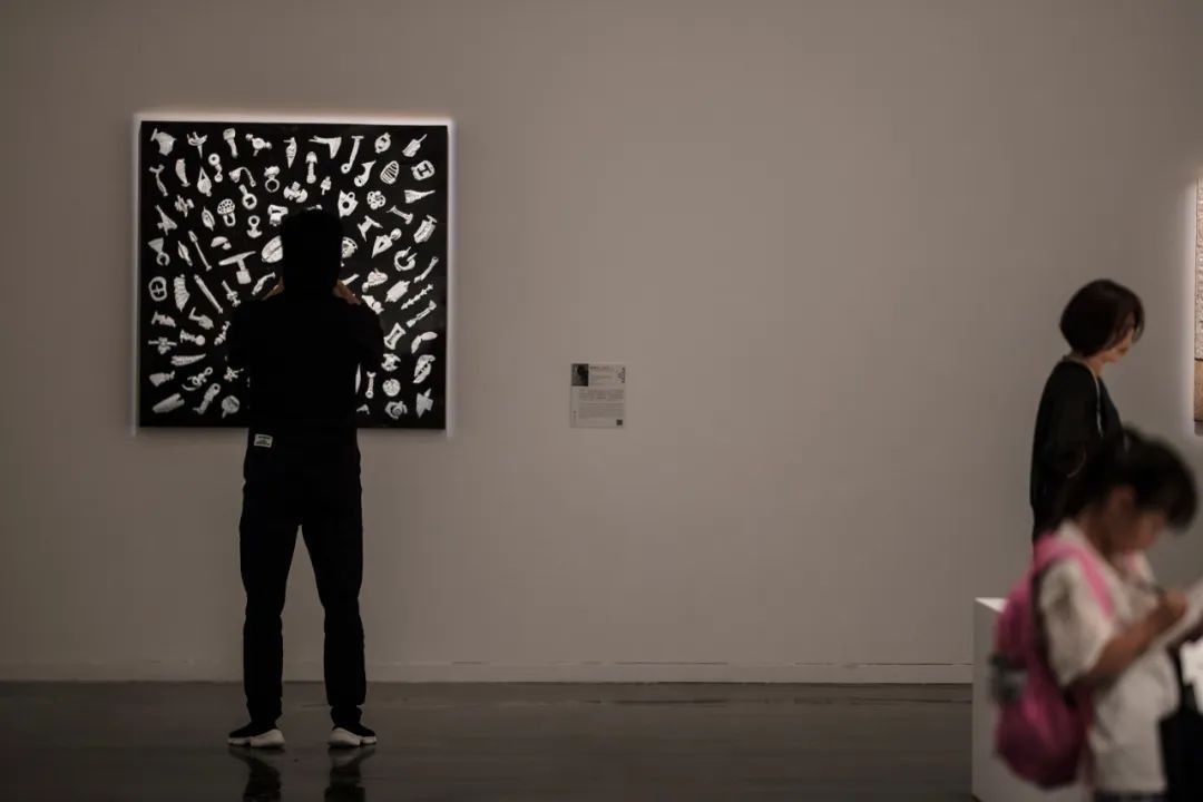 开幕 | “凝固的韵律：国际当代陶艺作品展”盛夏呈现火泥成器的无言大美(图18)
