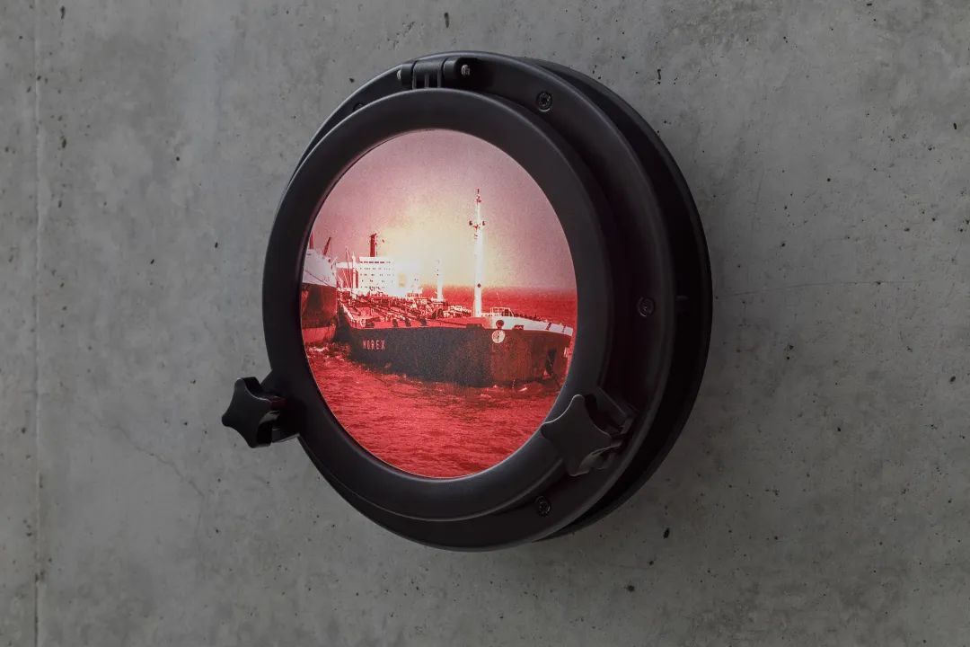 沙丘美术馆新展 | 在石油与珍珠共存的“幻影水域”，思考海洋的过去与未来(图13)
