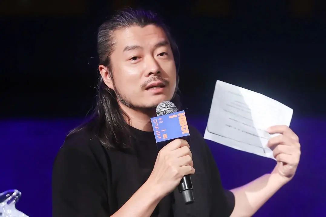 黄渤×高艳津子 |《谈·香·形》装置现代舞剧主题论坛“极度的张力”精彩回顾(图11) 黄渤×高艳津子 |《谈·香·形》装置现代舞剧主题论坛“极度的张力”精彩回顾(图11)
