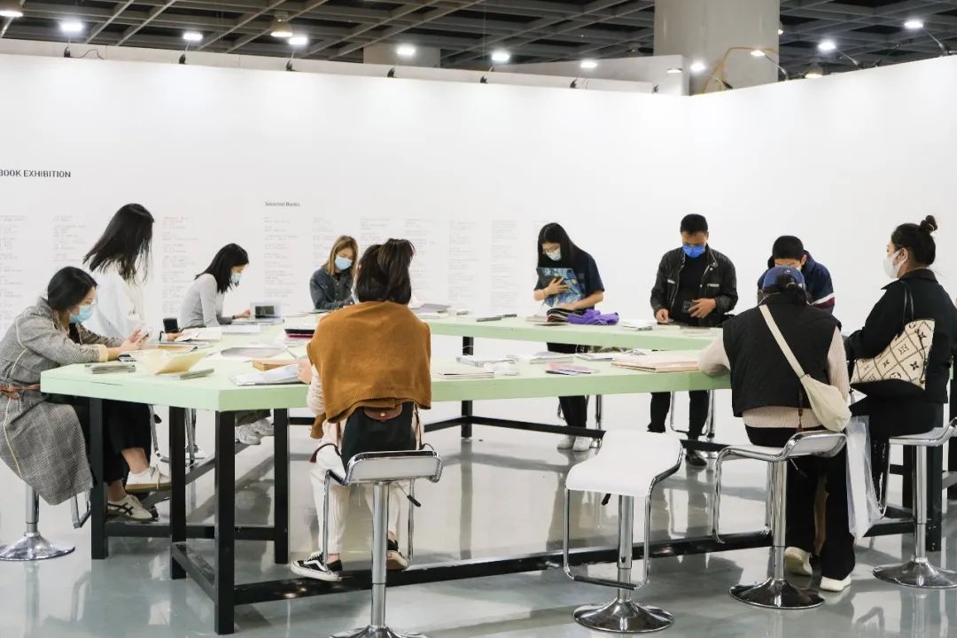 纸上空间——集美·阿尔勒图书展&摄影手工书奖(图2)