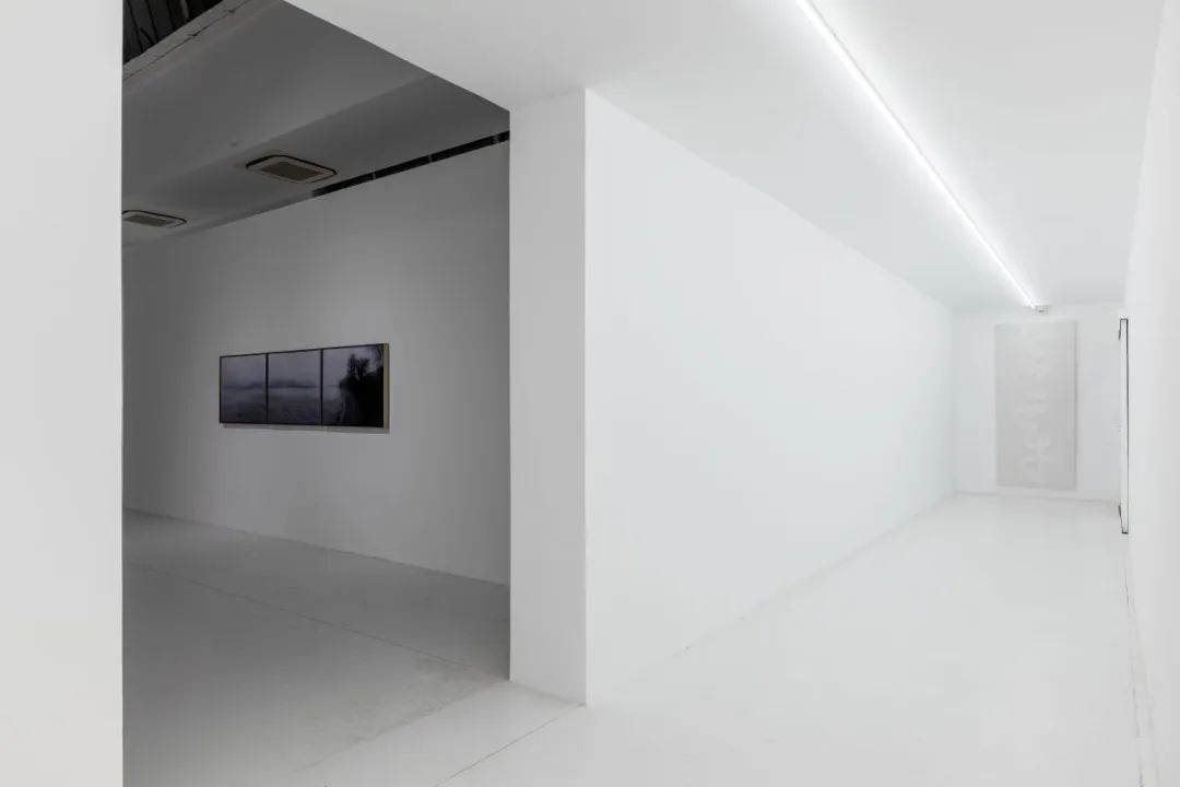展览现场丨新朦胧系列展:场(图3) 展览现场丨新朦胧系列展:场(图3)