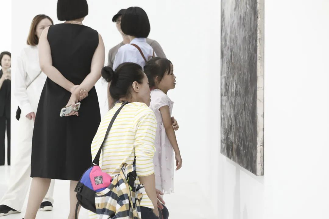 展览现场丨新朦胧系列展:场(图12) 展览现场丨新朦胧系列展:场(图12)