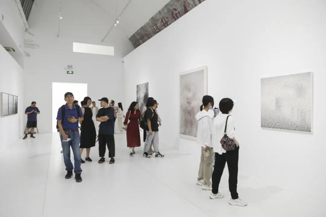 展览现场丨新朦胧系列展:场(图18) 展览现场丨新朦胧系列展:场(图18)