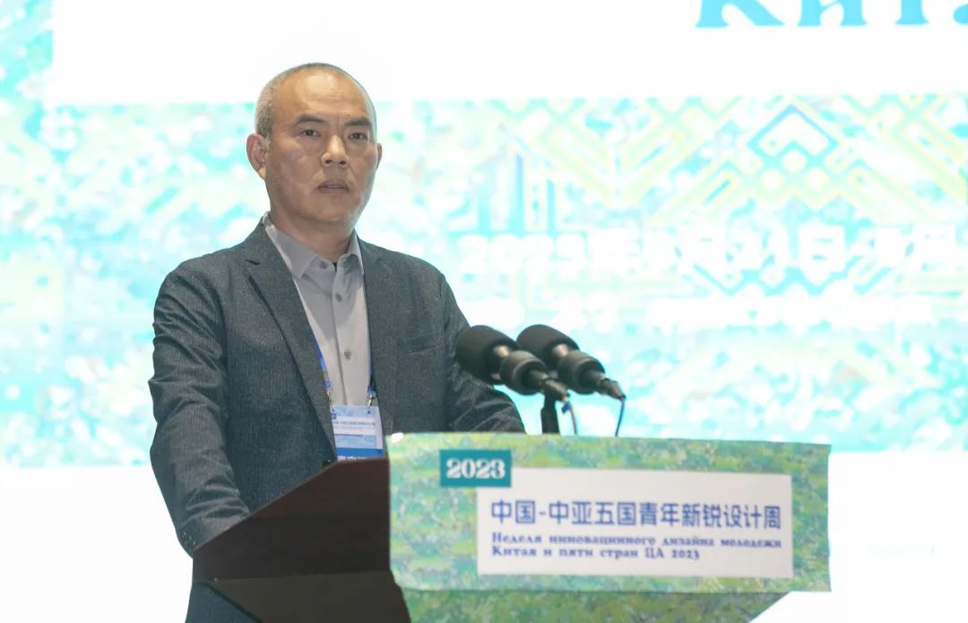 2023年“中国—中亚五国青年新锐设计周”在新疆举办(图3) 2023年“中国—中亚五国青年新锐设计周”在新疆举办(图3)