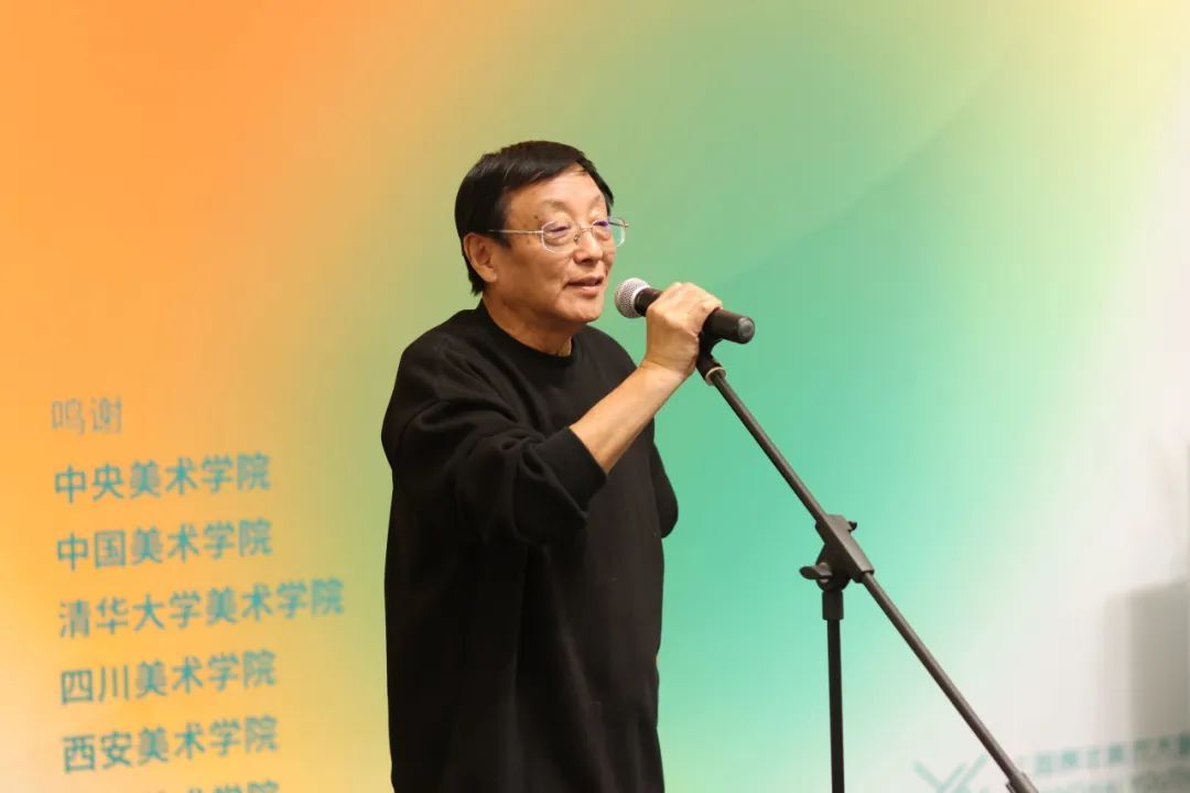 譬如青春——第十七届上海青年美术大展今日开幕(图7)