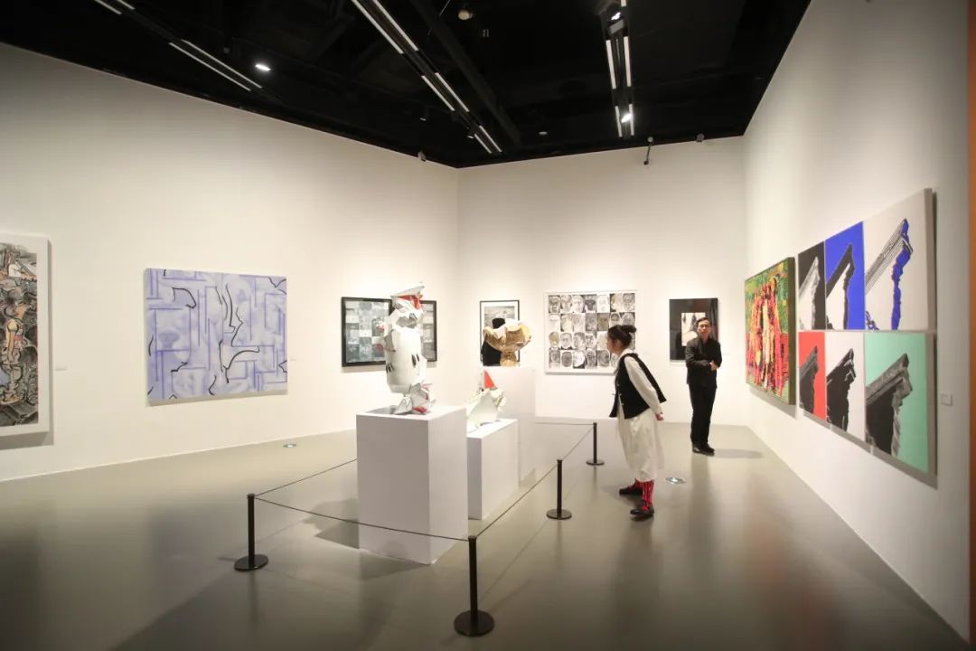 譬如青春——第十七届上海青年美术大展今日开幕(图24)