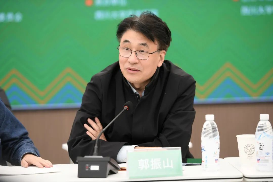 “共融·共创——文化创意设计论坛暨中国民族民间工艺美术家协会文化创意设计专业委员会成立大会”在四川大学艺术学院成功举行(图36) 36.jpg