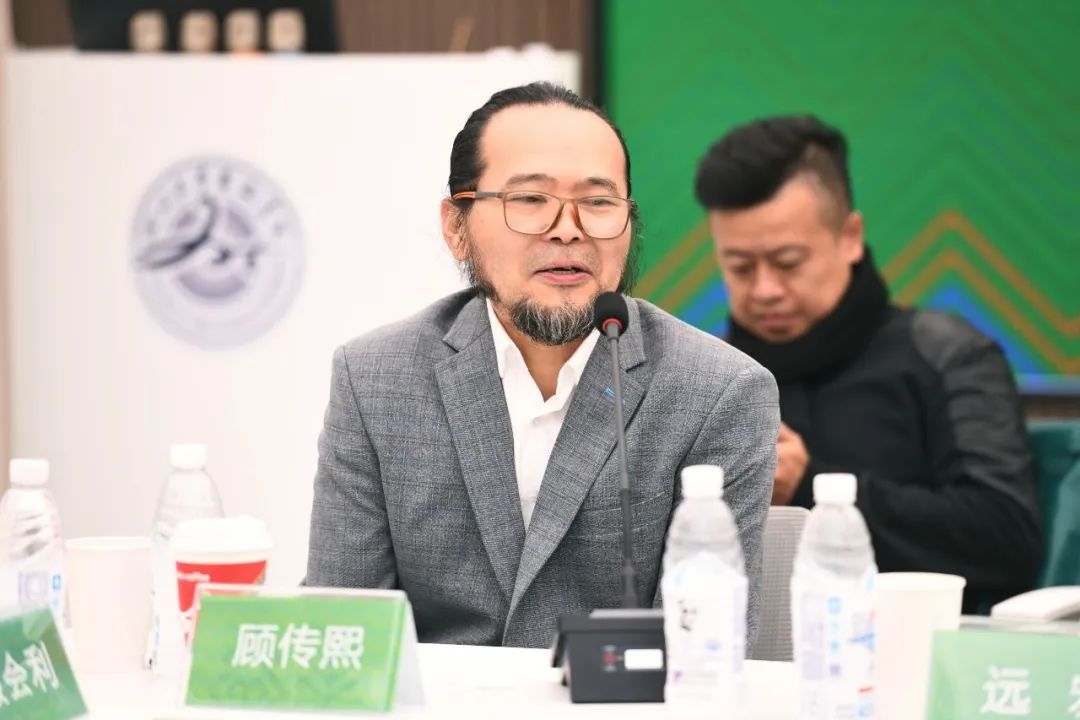 “共融·共创——文化创意设计论坛暨中国民族民间工艺美术家协会文化创意设计专业委员会成立大会”在四川大学艺术学院成功举行(图42) 42.jpg